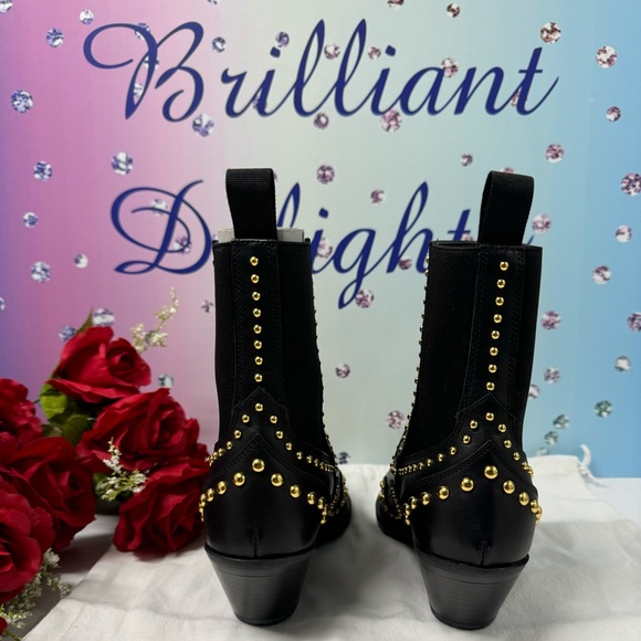 💎NO OFFERS $1900 TRIPLE MEDUSA STUDDED BOOTS - Picture 9 of 15